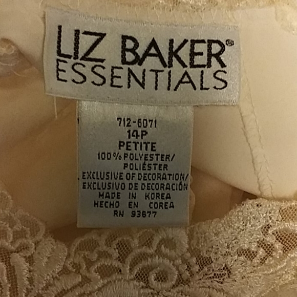 NWOT LIZ BAKER OFF WHITE VICTORIAN LACE BLOUSE - Picture 8 of 8